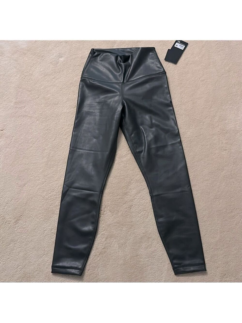 90 Degrees leatherette leggings in deep Forest green